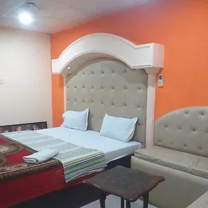 Pensión Saniya Palace